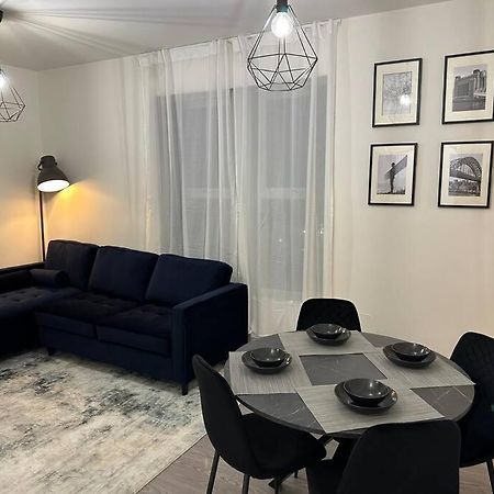Modern Apartment, 1Km From City! Newcastle upon Tyne Buitenkant foto